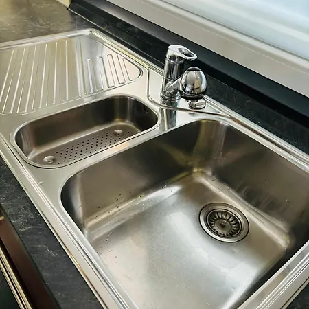 View 110sqm In/outdoor Living Entire With 2 Bedrooms