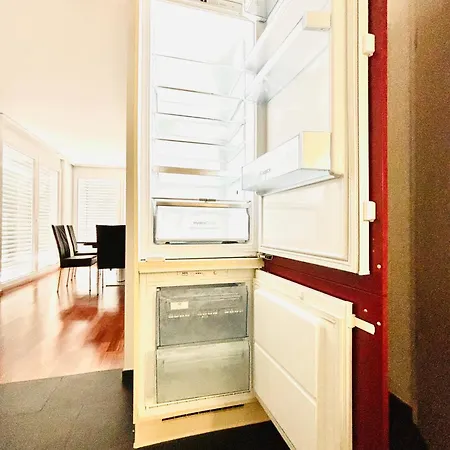View 110sqm In/outdoor Living Entire With 2 Bedrooms アパート
