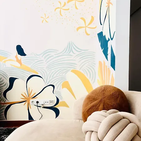 View 110sqm In/outdoor Living Entire With 2 Bedrooms * רייכנאו