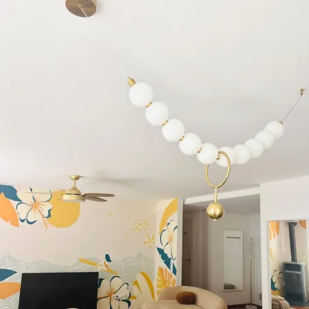 View 110sqm In/outdoor Living Entire With 2 Bedrooms ライヒェナウ
